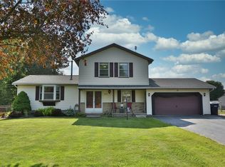 13 Trails End, Rochester, NY 14624