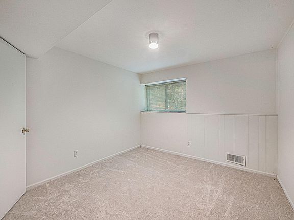 5th image of 4120 E Loch Alpine Dr