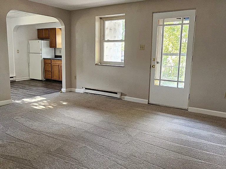 2769 Churchview Ave #9 — Photo 4