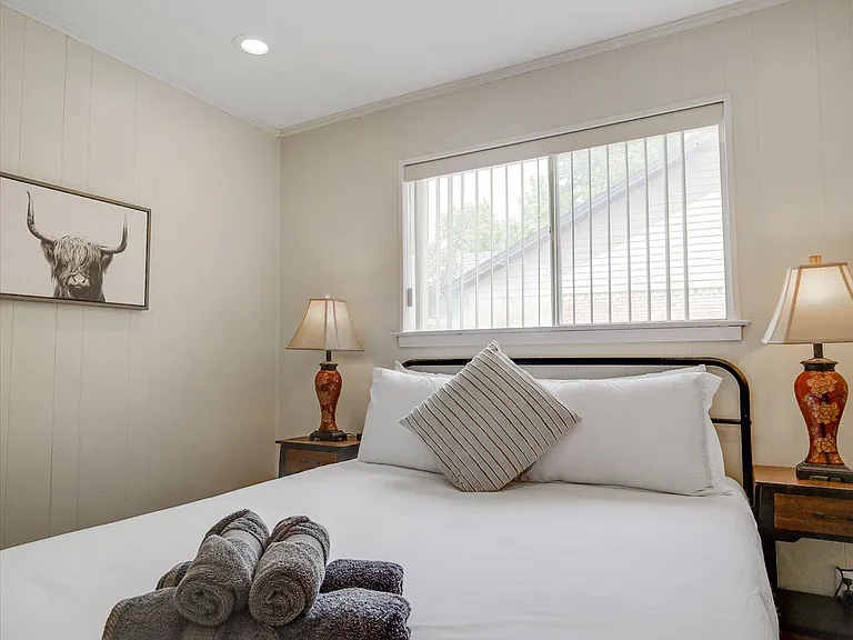 568 Sellmeyer Ln — Photo 31