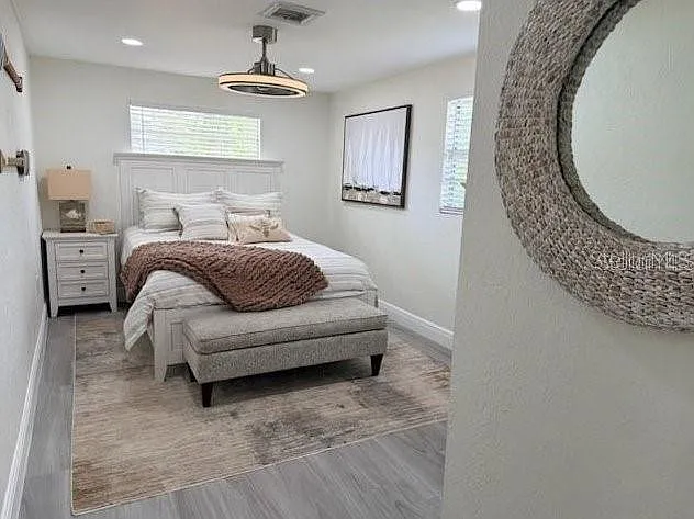 2440 Hillview St — Photo 7