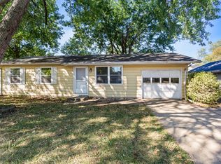 905 S Duncan Rd, Champaign, IL 61821