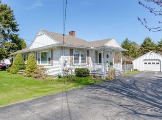 113 New Meadows Rd, West Bath, ME 04530