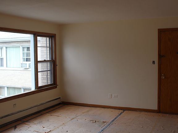 3rd image of 3105 S Harlem Ave APT 3D