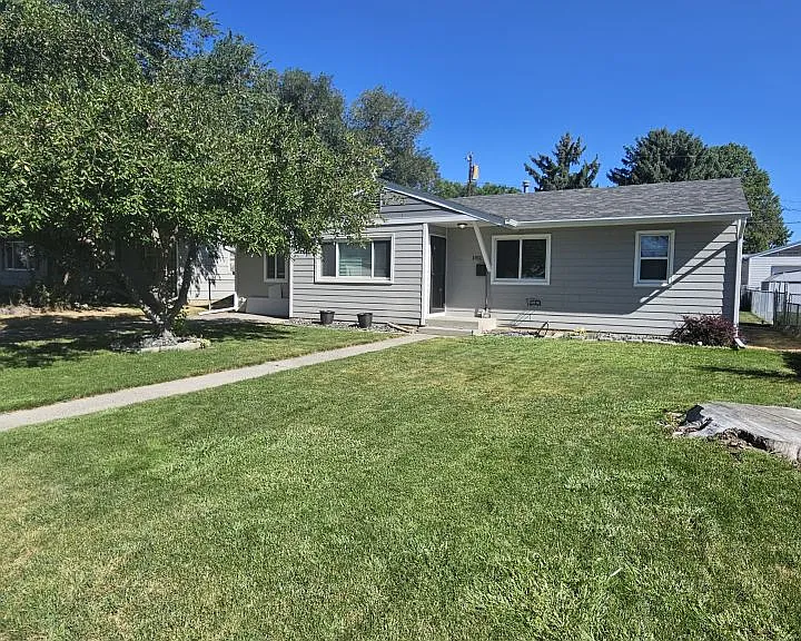 1411 Eldorado Dr — Photo 1