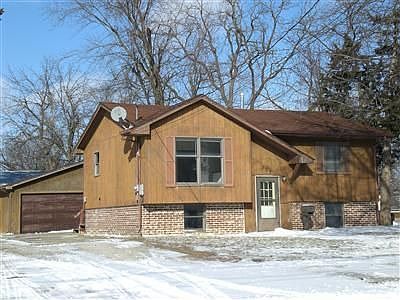 1st image of 607 G Ave W
