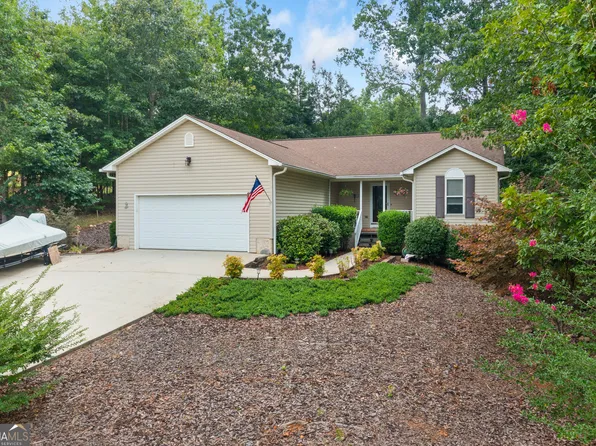 330 Chickasaw Dr, Westminster, SC 29693