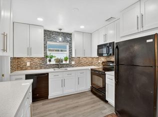 554 NW 46th St, Oakland Park, FL 33309