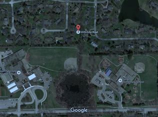 5335 Echo Rd, Bloomfield Hills, MI 48302