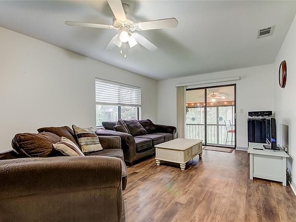 3rd image of 2323 Hammond Way APT C