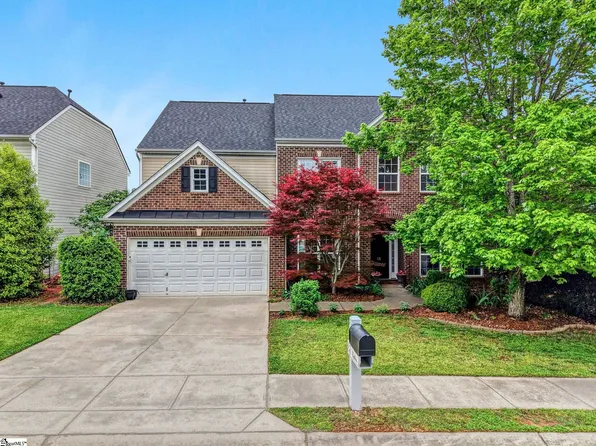 18 Buckhannon Rd, Greenville, SC 29607