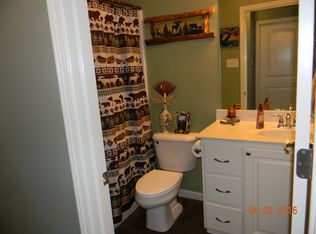 5 Golden Leaf Dr, Greenbrier, AR 72058