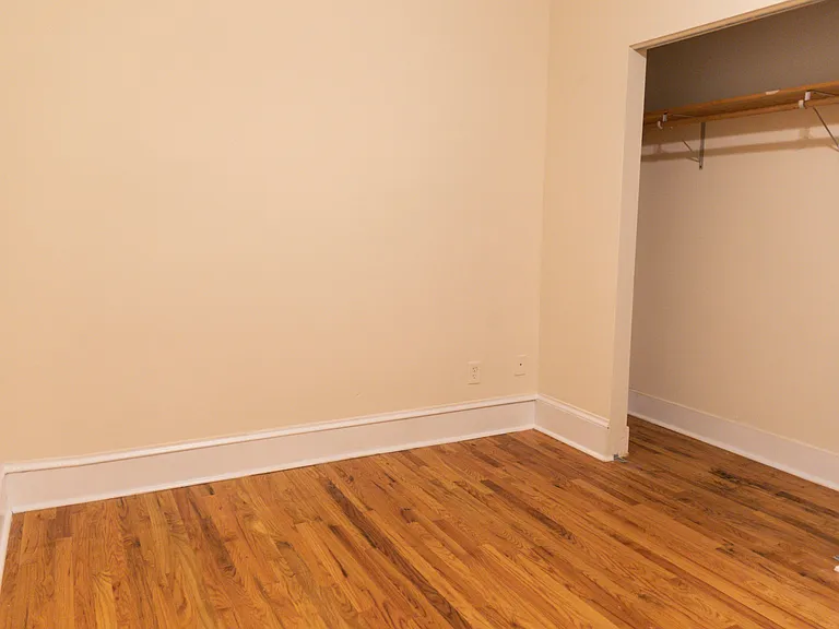 3350 N Sheffield Ave #2 — Photo 7