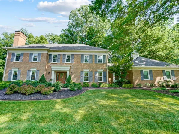 7674 Coldstream Dr, Cincinnati, OH 45255