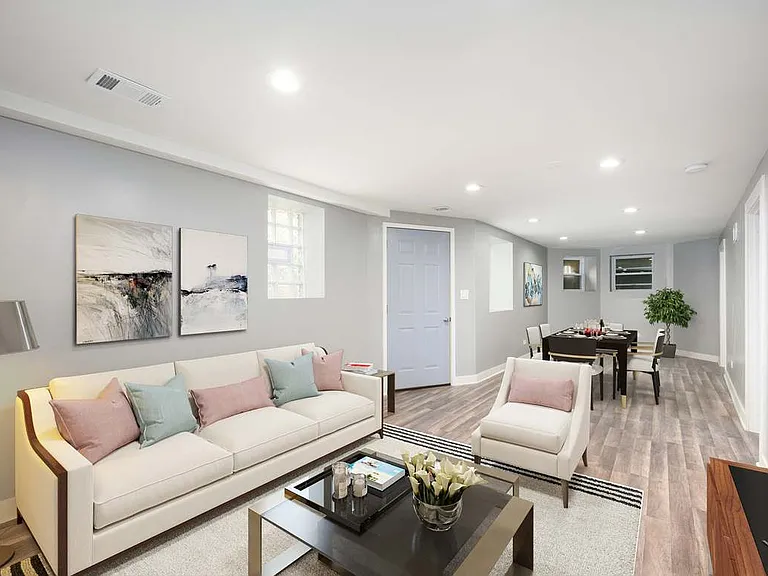 1225 S Harding Ave #B — Photo 2