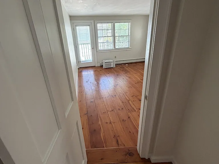 148 High St #3 — Photo 11