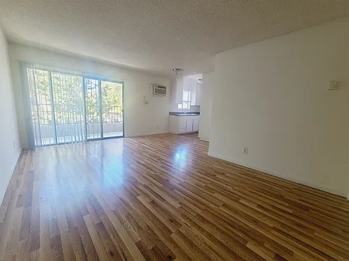 327 S Virgil Ave #110 Photo 1
