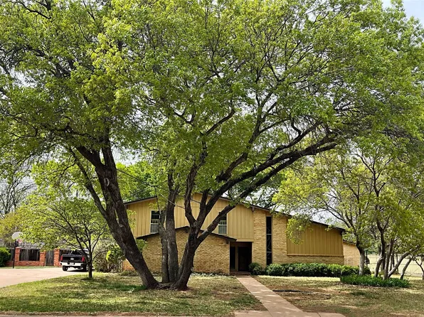 2134 Old Orchard Rd, Abilene, TX 79605