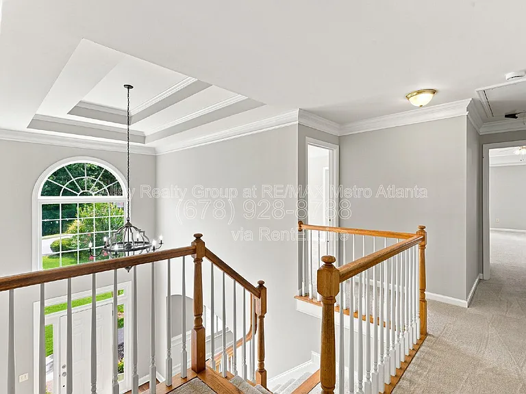 6725 Ridgefield Dr — Photo 18