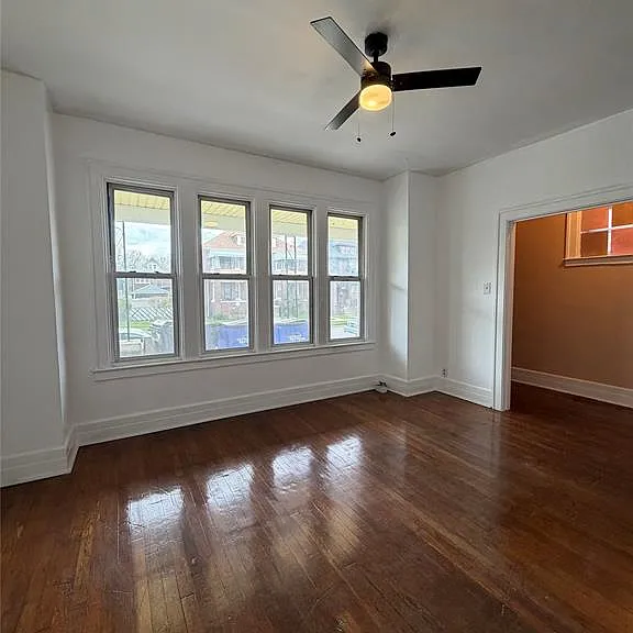1435 W Euclid St — Photo 4