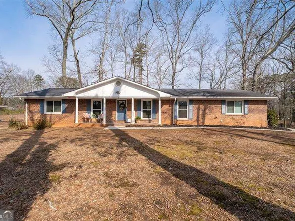 1162 Lanier Dr SW, Marietta, GA 30060