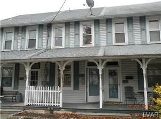 305 N Main St, Coopersburg, PA 18036