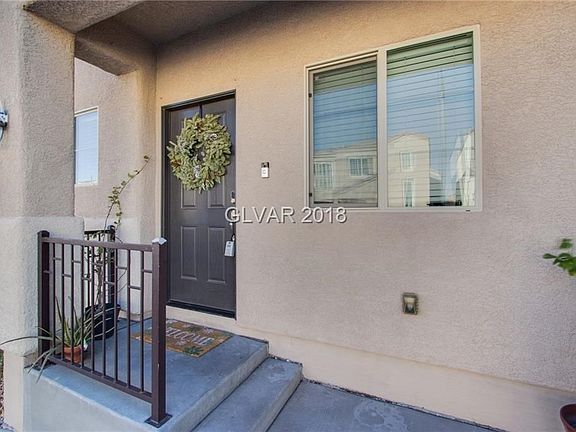3rd image of 9117 Entrancing Ave