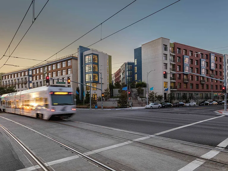 Vista 99 Apartments Building