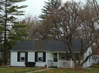 335 Maple Ln, Crown Point, IN 46307