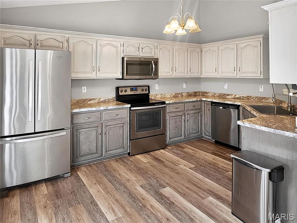 1st image of 110 Sawmill Ln