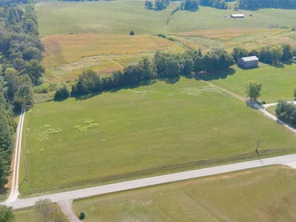 576 Mud Splash Rd, Glendale, KY 42740