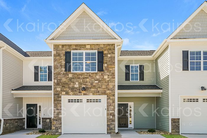 1st image of 3717 Oak Leaf Way #E