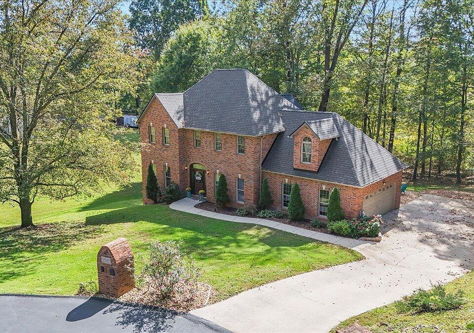 1st image of 441 Autumn Knoll Ct