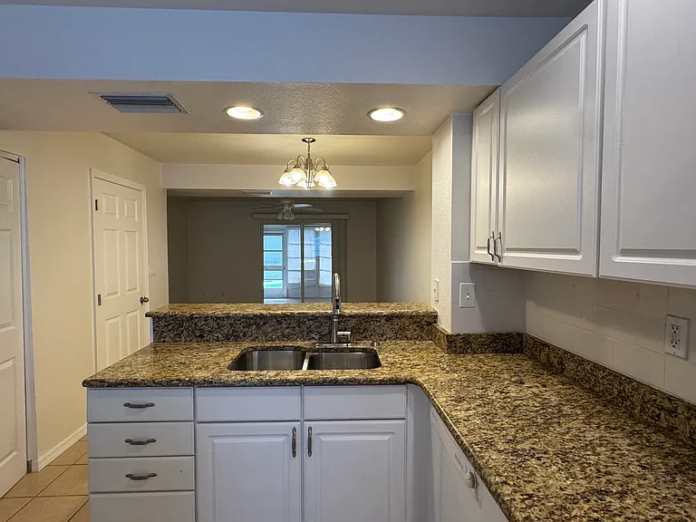 26346 Rampart Blvd — Photo 7