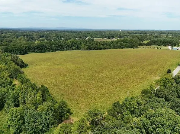 1710 Fairfield Rd, Chesnee, SC 29323