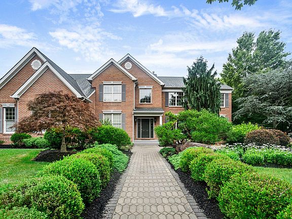 2nd image of 3678 Hancock Ln
