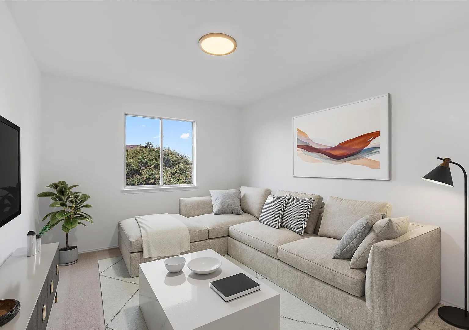 One Month Free Rent + 50% Off Security Deposit! — Photo 4