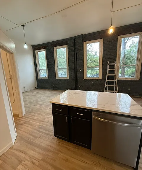 1036 N California Ave #1R — Photo 8