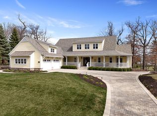 35 Edinburgh St, Valparaiso, IN 46385