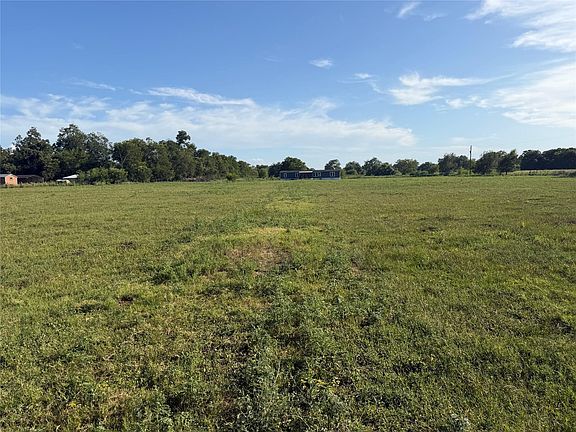 3rd image of 3644 Fm 1161 Rd