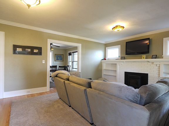 3rd image of 4626 Fawcett Ave