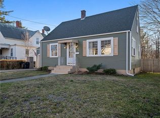 929 Main St, Warren, RI 02885