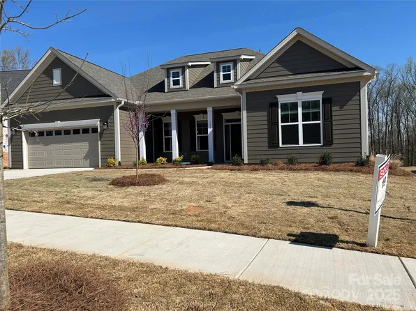 391 Lucky Dr NW #19, Concord, NC 28027