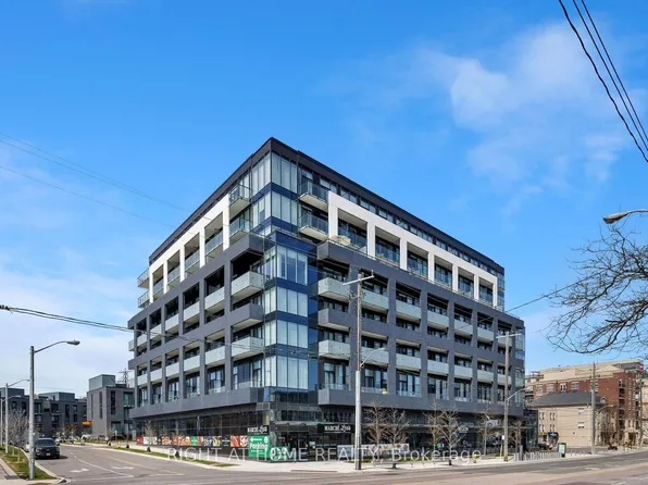 4208 Dundas St W #611, Toronto, ON M8X 1Y6