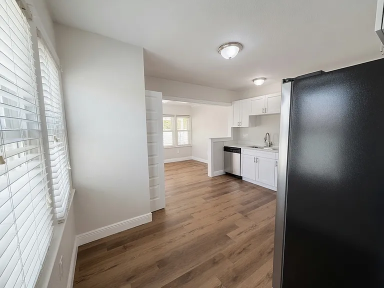 Entryway to the kitchen from the living room.