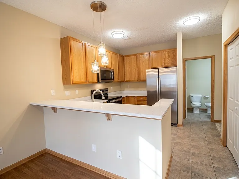 1591 Woodlynn Ave #2 — Photo 4