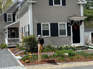 52 Mill St, Pepperell, MA 01463