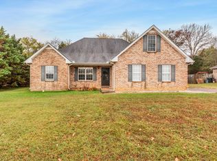 2916 Cliffside Dr, Christiana, TN 37037