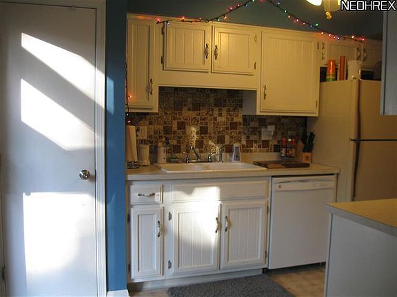 3rd image of 1752 El Dorado Blvd