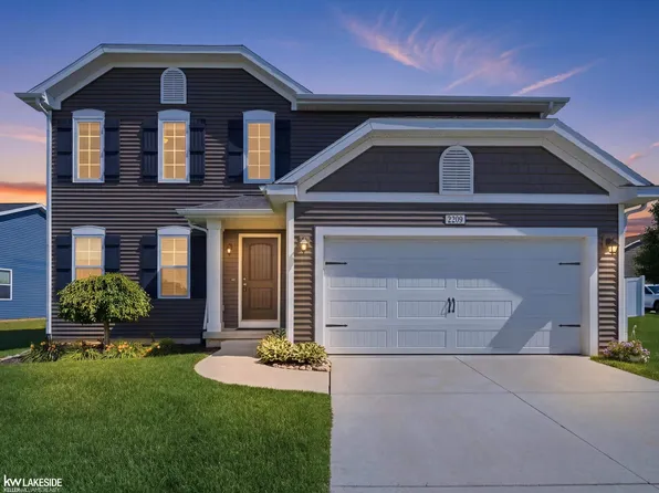 3208 Hill Hollow Ln, Howell, MI 48855